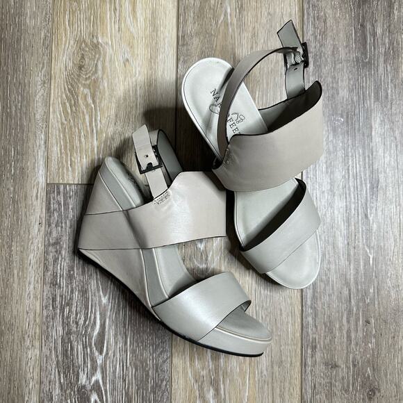 Naked Feet Gray  leather wedge sandals size 10 - Picture 4 of 11